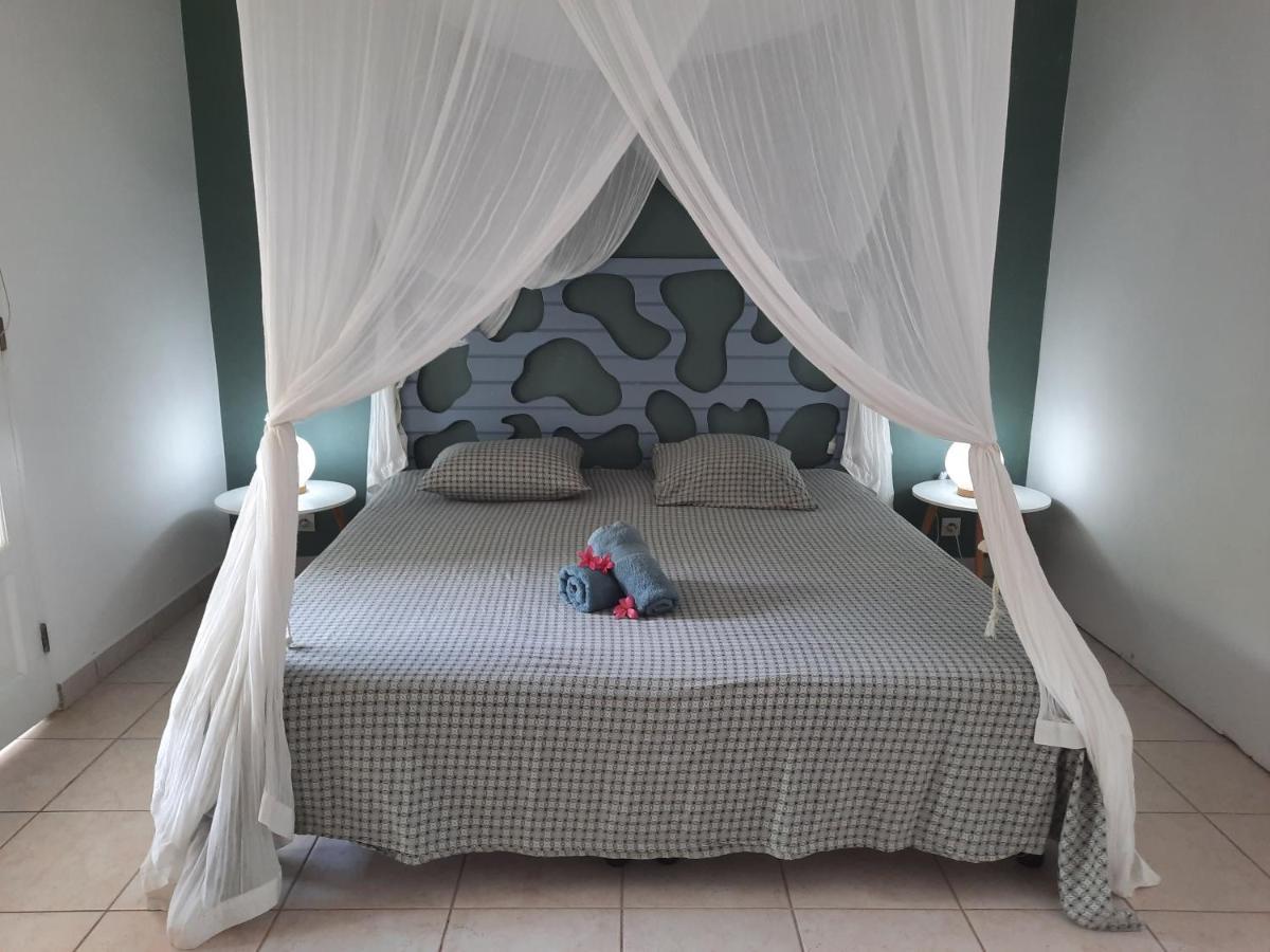 Villa Sur L'Anse Terre-De-Haut Zimmer foto