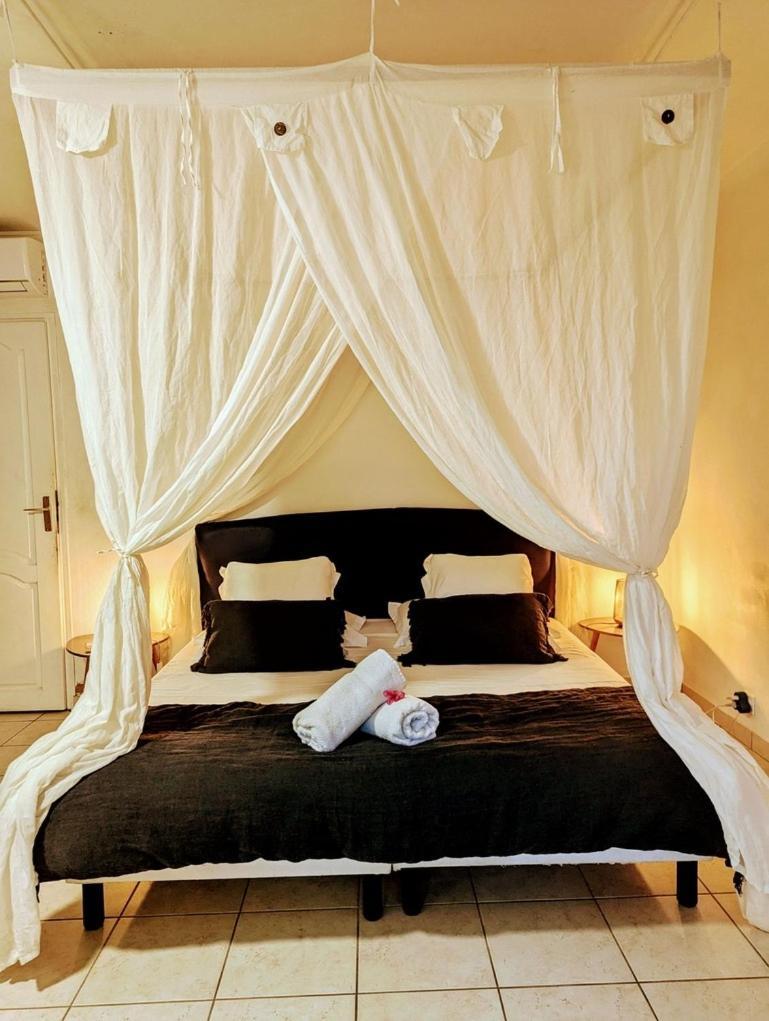 Villa Sur L'Anse Terre-De-Haut Zimmer foto